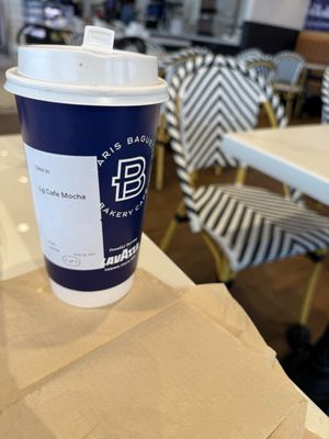 Paris Baguette by null