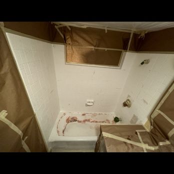 Always Refinishing - During sanding to get to cast iron. Exception prep work and meticulous protection of the work area - Kitchen & Bath Near Me Always Refinishing - During sanding to get to cast iron. Exception prep work and meticulous protection of the work area - Kitchen & Bath Near Me