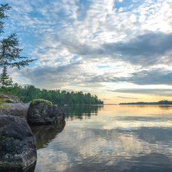 Voyageurs Adventures - Voyageurs Adventures guide trips, boat tours, and Lodging packages