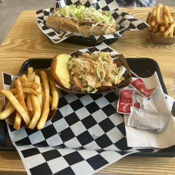 Noosh Grill - Smash burger and chopped cheese sub - Halal Near Me - Fairfax, Virginia