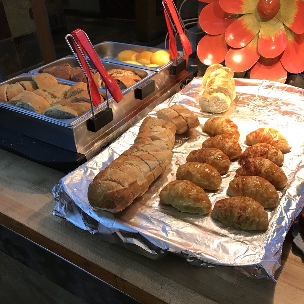 Breads Breads