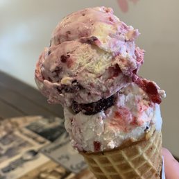 Pint - Goat Cheese & Roasted Cherries