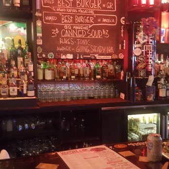 Stella's Lounge - Burgers Near Me - Grand Rapids, Michigan