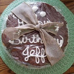 Sweet Thangs Desserts and More - Vanilla cupcakes with chocolate icing. All Keto