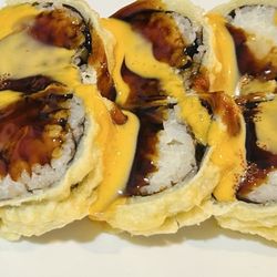 Delicious Fusion - Crispy tempura ? Roll. Too much Eel sauce. Can't taste the food