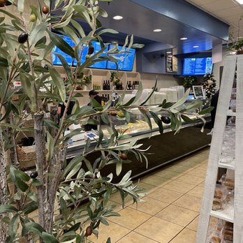 Ladera Greek Kitchen - Restaurant setup - Greek Near Me - Temecula, California Ladera Greek Kitchen - Restaurant setup - Greek Near Me - Temecula, California