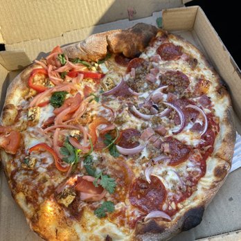 Bobby G's Pizzeria - Half curry pizza (left) half meat lovers (right) - Pizza Near Me - Berkeley, California