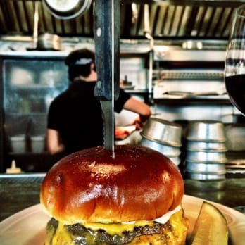 Au Cheval - Excellence. - Bars Near Me - Chicago, Illinois