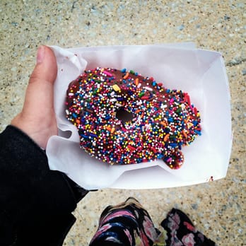 Hi-Five Doughnuts - Chocolate iced with rainbow sprinkles (I like to keep it simple, lol) 4.00 - Donuts Near Me - Louisville, Kentucky Hi-Five Doughnuts - Chocolate iced with rainbow sprinkles (I like to keep it simple, lol) 4.00 - Donuts Near Me - Louisville, Kentucky
