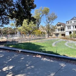 Noe Court Playground