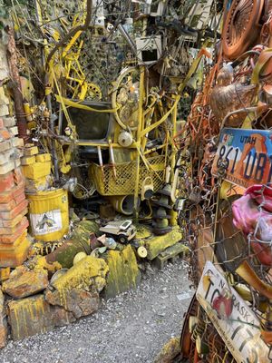 Cathedral of Junk by null