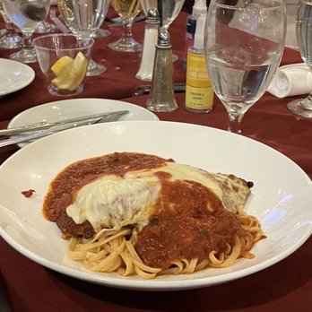 Cucina Calandra - Chicken Parmigiana - Italian Near Me - Fairfield, New Jersey Cucina Calandra - Chicken Parmigiana - Italian Near Me - Fairfield, New Jersey