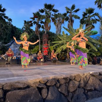 Chief's Luau - Performing Arts Near Me - Kapolei, Hawaii
