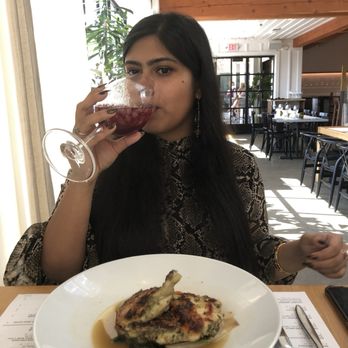 Sixty Vines - Chicken - Wine Bars Near Me - Houston, Texas