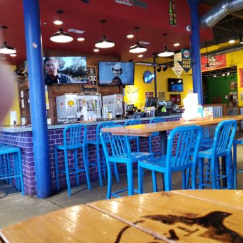 Fuzzy's Taco Shop - Mexican Near Me - Des Moines, Iowa