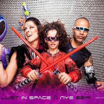 Snap Yourself Photo Booth - Photo Booth Rentals Near Me Snap Yourself Photo Booth - Photo Booth Rentals Near Me