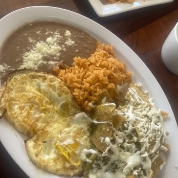 Sabor Mexico - Green chilaquiles - Mexican Near Me - Lake Elsinore, California Sabor Mexico - Green chilaquiles - Mexican Near Me - Lake Elsinore, California