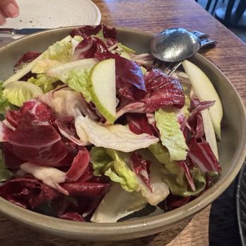 Tipo 00 - Salad with radicchio honey and pear - Italian Near Me - Melbourne, VIC