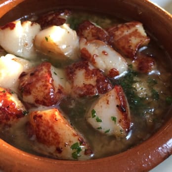LA Paella - Scallops in garlice sauce (hot tapas) - Spanish Near Me - Los Angeles, California