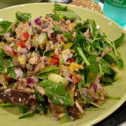 Eat Salad - Une salade préparée sous vos yeux et juste délicieuse