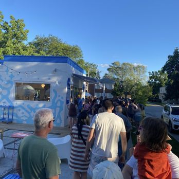 Joy Ice Cream - Ice Cream & Frozen Yogurt Near Me - Wauwatosa, Wisconsin