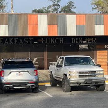 207 Diner - Exterior entrance. - Diners Near Me - East Palatka, Florida 207 Diner - Exterior entrance. - Diners Near Me - East Palatka, Florida