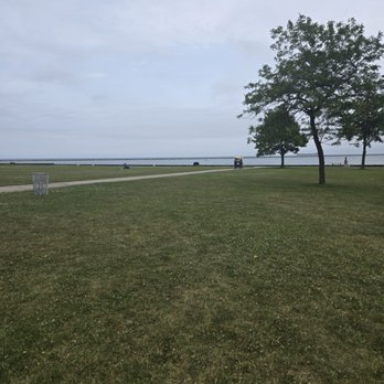 Veteran's Park - View of the park and lake. - Parks Near Me - Milwaukee, Wisconsin Veteran's Park - View of the park and lake. - Parks Near Me - Milwaukee, Wisconsin