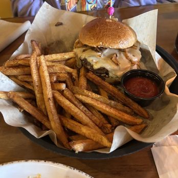 ALE’ RAE’S GASTRO PUB AND COFFEE BAR - Updated August 2025 - 112 Photos ...