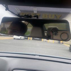 Best Buy - Mirror installed