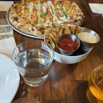 Backcountry Brewing - Pizza Near Me - Squamish, British Columbia
