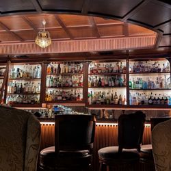 The Blind Finch - Bar