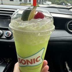 Sonic Drive-In - Key lime pie