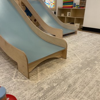 Holiday Cafe - Slide drop offs. - Indoor Playcenter Near Me - Puyallup, Washington Holiday Cafe - Slide drop offs. - Indoor Playcenter Near Me - Puyallup, Washington