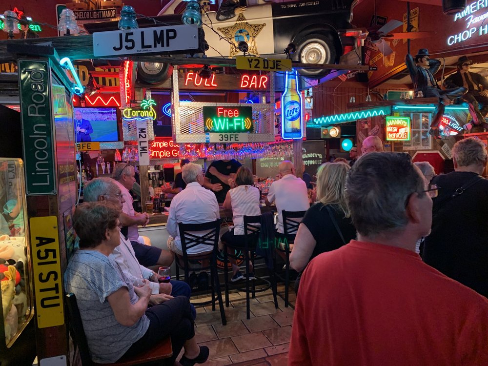 Manny's Original Chophouse