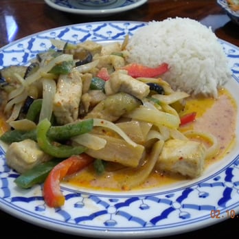 Amarin Thai Cuisine - Pad Pen.. aka yummy, delicious tofu + veggies! Omnom. - Thai Near Me - Warren, Michigan
