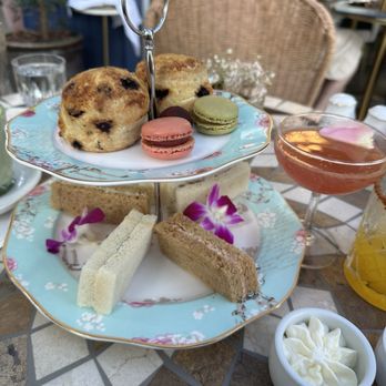 Little Hen - Afternoon tea - Breakfast & Brunch Near Me - Miami, Florida Little Hen - Afternoon tea - Breakfast & Brunch Near Me - Miami, Florida