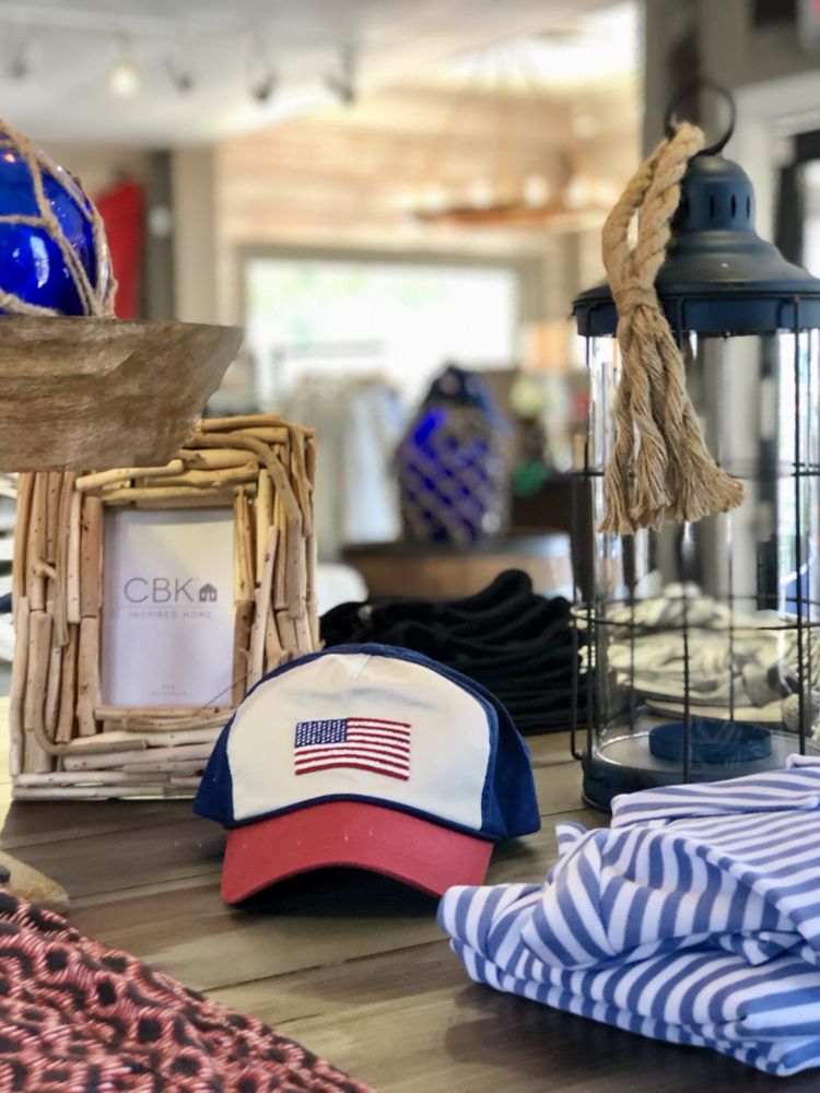 MGT & CO TOGGERY SHOP with photos Updated August 2024 11 Photos