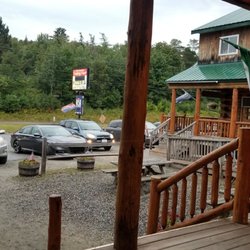 Twin Mountain Trading Post - Nice porch
