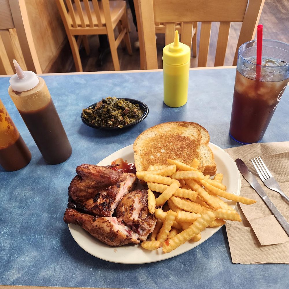 BBQ chicken plate. BBQ chicken plate.