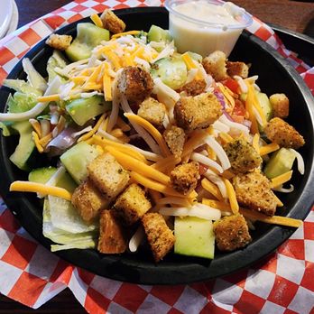 Alpine Tavern & Grill - Salad w/ Blue Cheese Dressing - Sports Bars Near Me - Alpine, California
