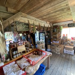 Chandler Pond Farm - Chandler pond farm store