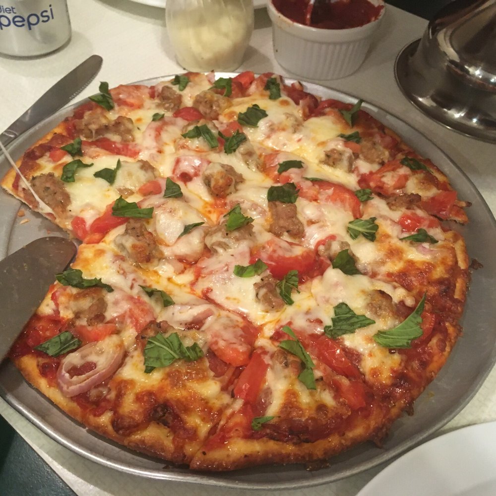 Sicilian thin crust - fragrant basil! Sicilian thin crust - fragrant basil!