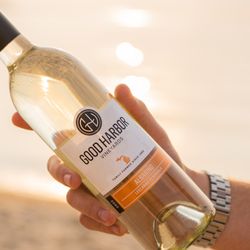 Good Harbor Vineyards & Winery