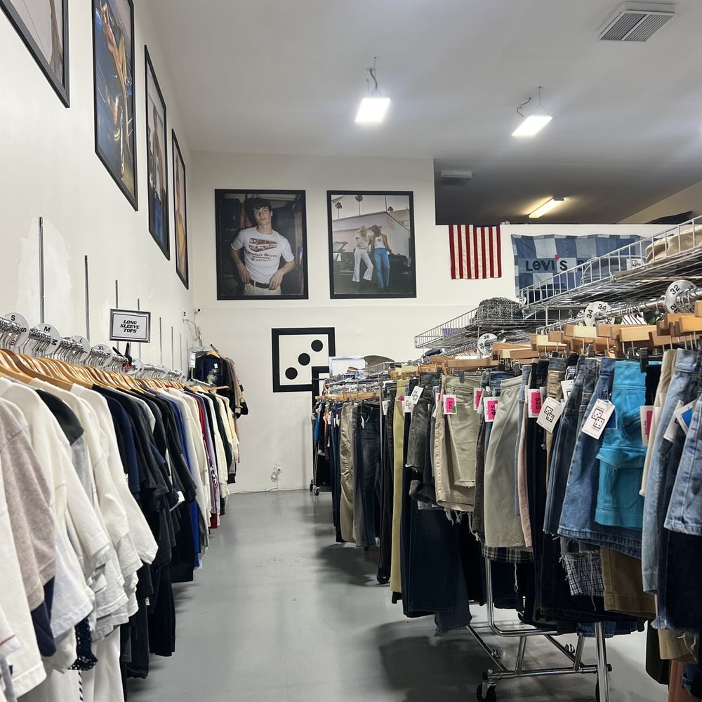 Chance Vintage - Thrift Stores Near Me - Burbank, California Chance Vintage - Thrift Stores Near Me - Burbank, California