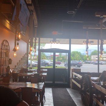 PizzaPie Wood Fired Pizza - Pizza Near Me - Cromwell, Connecticut PizzaPie Wood Fired Pizza - Pizza Near Me - Cromwell, Connecticut