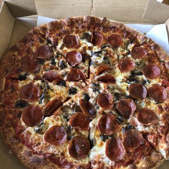 Good Vibes Pizza - Large pepperoni and mushroom pizza - Pizza Near Me - Torrance, California Good Vibes Pizza - Large pepperoni and mushroom pizza - Pizza Near Me - Torrance, California
