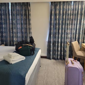 Bedford Hotel - double facing the back - Hotels Near Me - London, XGL Bedford Hotel - double facing the back - Hotels Near Me - London, XGL