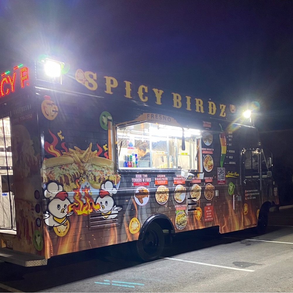 Crow & Wolf - Spicy birdz Food Truck - Breweries Near Me - Clovis, California Crow & Wolf - Spicy birdz Food Truck - Breweries Near Me - Clovis, California