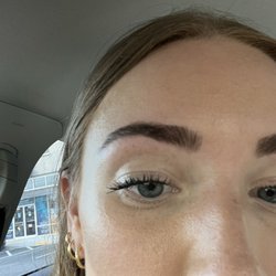 Blossom Threading Salon & Spa - DO NOT GO HERE!! READ MY REVIEW