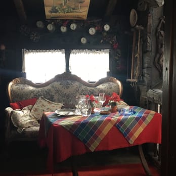 Dogana Vegia - Prive' - Pubs Near Me - Madesimo, SO